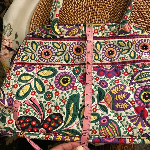 🌻SALE🌻Hand bag in Viva la Vera design - Picture 11 of 13